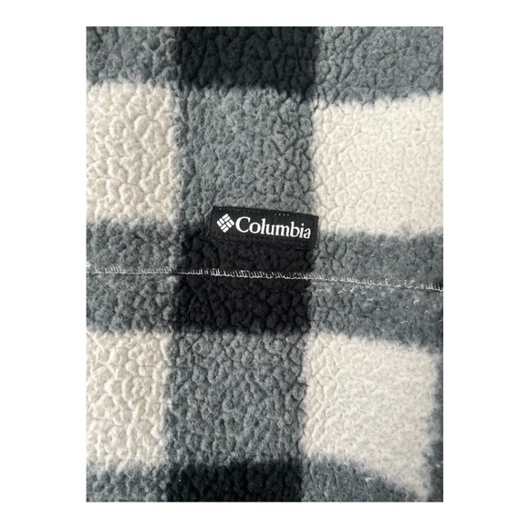 Women’s Columbia Gray, black, and Cream Checkered Fleece Jacket Size XL. - Picture 4 of 6